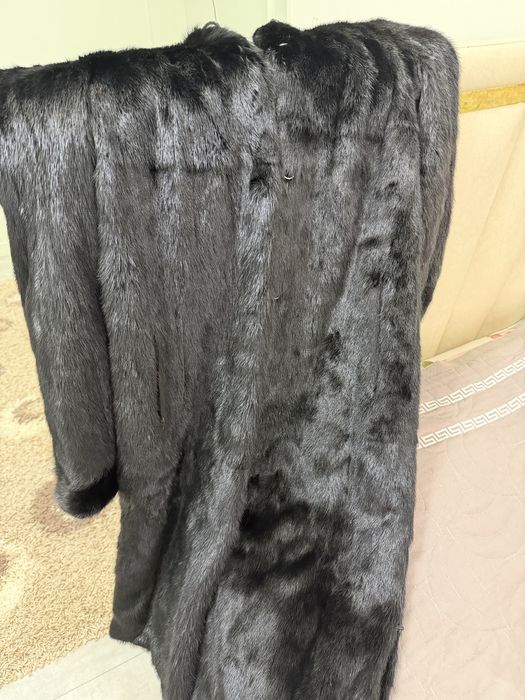 Продам норковую  шубу