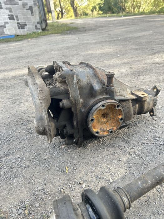 Редуктор с приводом