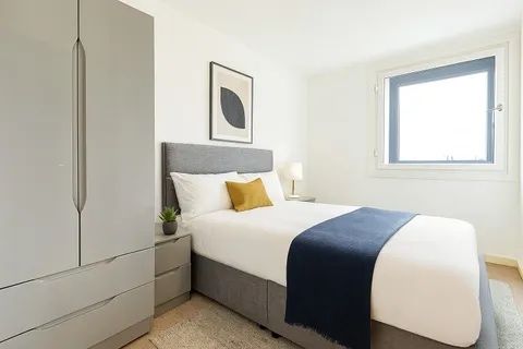 Светлая новая квартира в центре с современным ремонтом