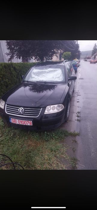 Vând Volkswagen pasat
