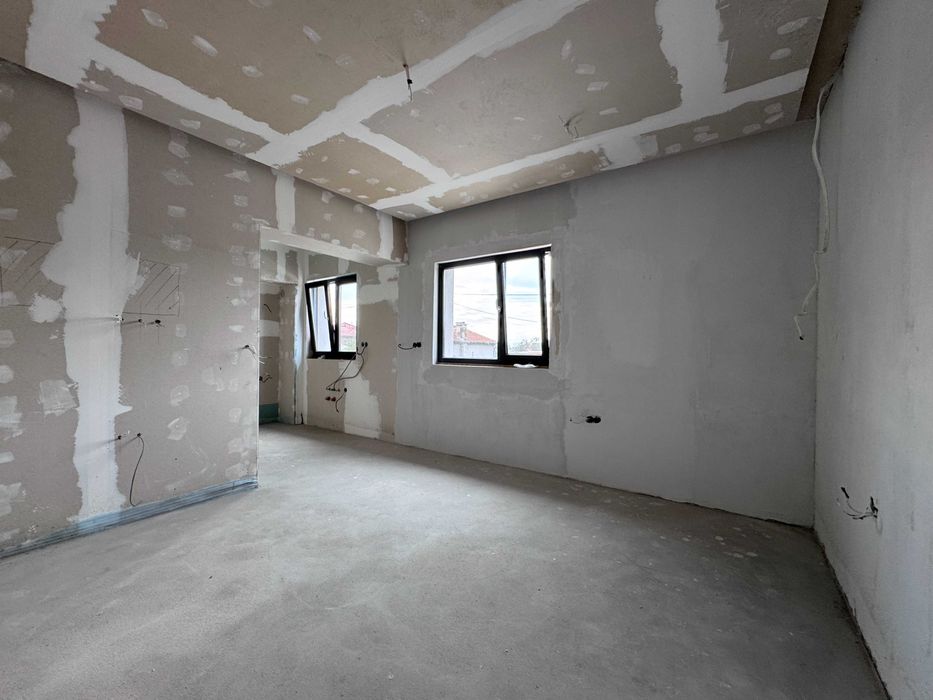 Продава се Къща в Пловдив, Център - 150 кв.м за 1300 €/кв.м - Снимка #8