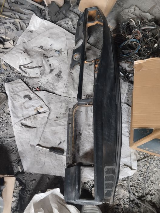 Панель мерс 190 продам