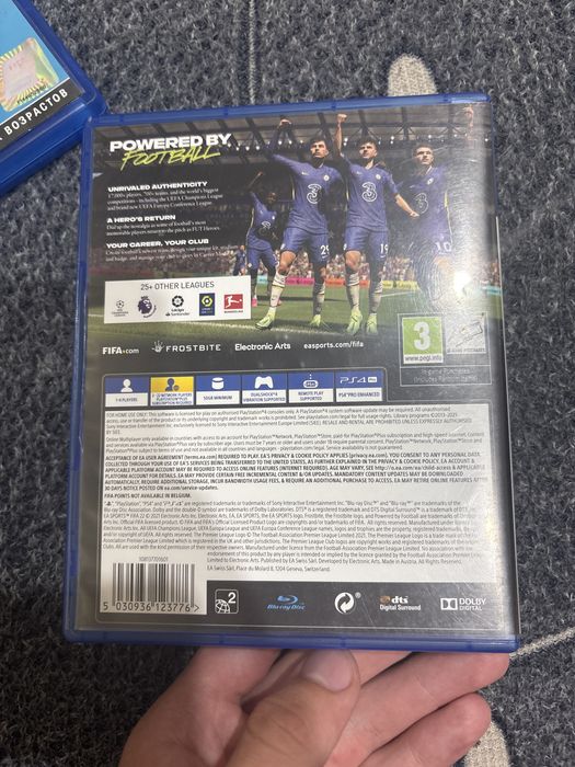 Продам fifa 22 на пс4