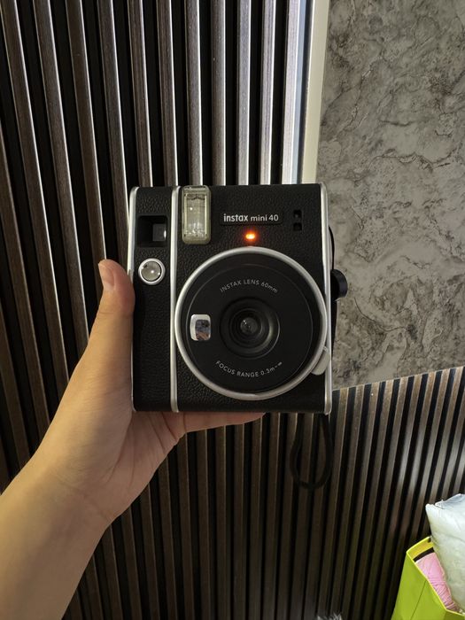 INSTAX MINI 40 полароид