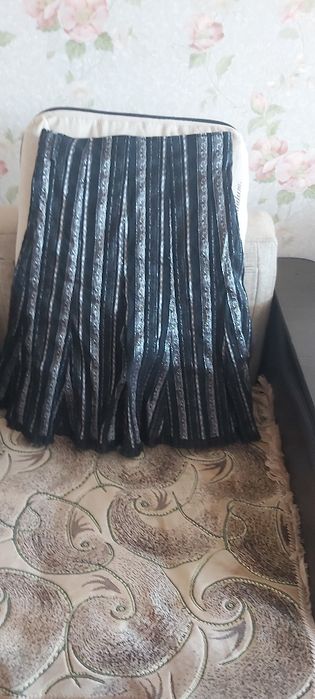 Женская одежда(блузки,юбки,кофты)