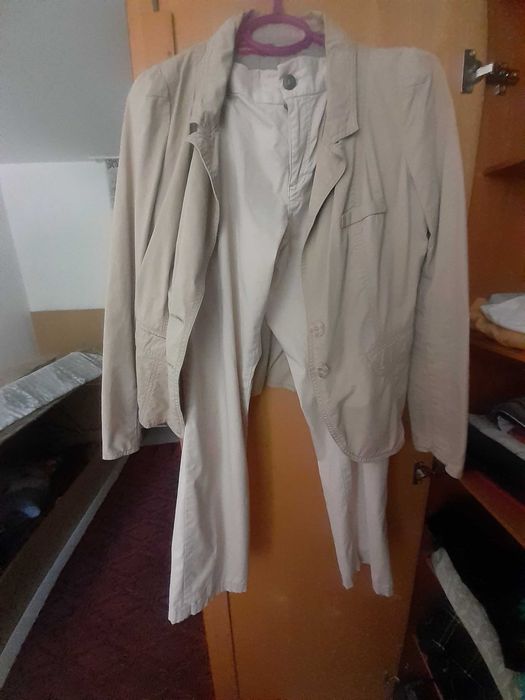 Спортно дамско сако + подарък панталон към него