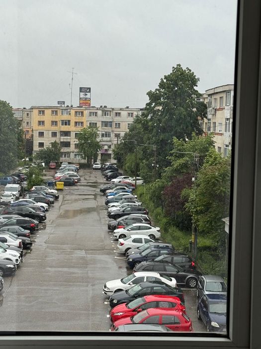 Pitesti Tudor Vladimirescu  3 decomandate 120000 euro