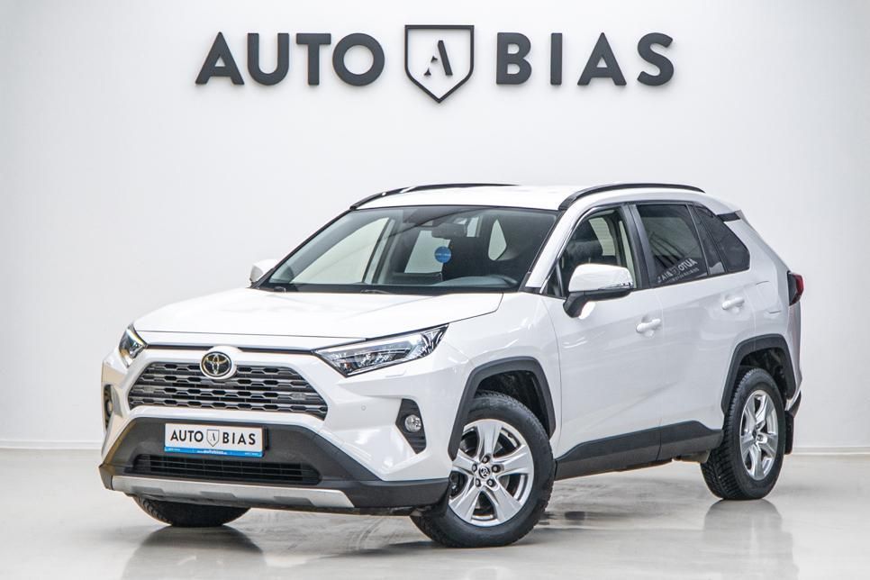 Toyota RAV4 LED/ACC/Scaune incalzite/Clima/Camera/Tva/Leasing - Rate FARA AVANS