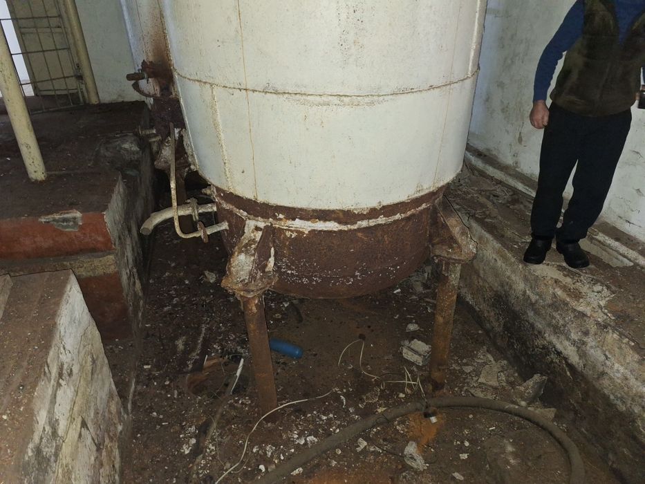 7ми кубовые ёмкости бочки цистерны резервуары под асенизатор