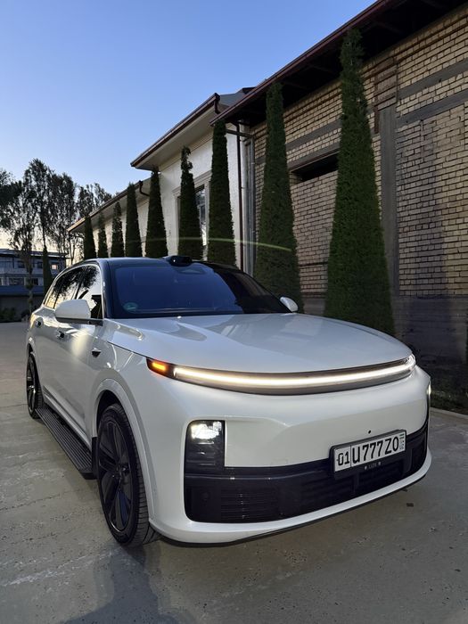 Lixiang L7 2024 — 2