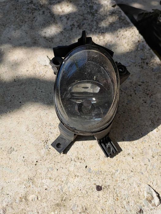 Части от предна броня за Ауди A4 B7 и суббуфер