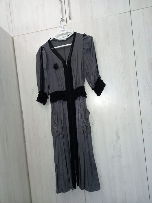 көйлектер киілген сатылады