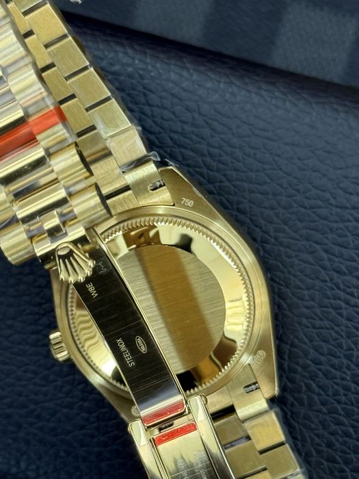 Rolex Date-Just 31mm Gold ETA