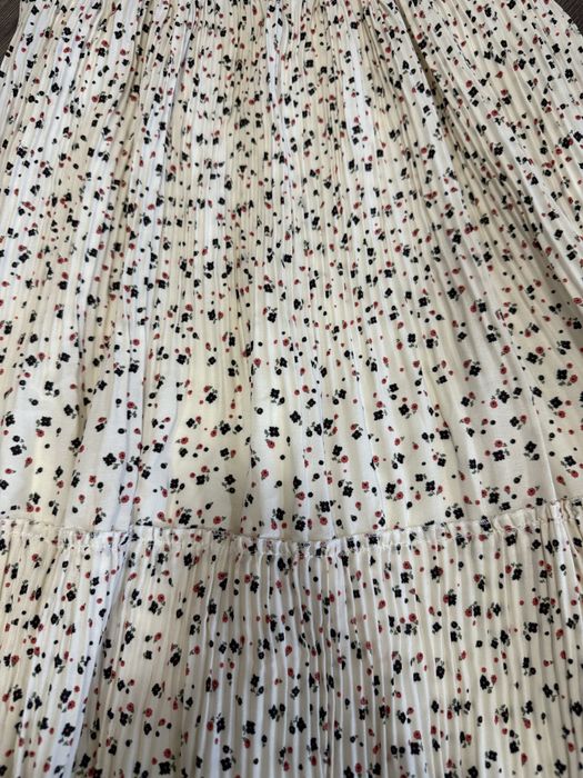 Дълга пола на цветя