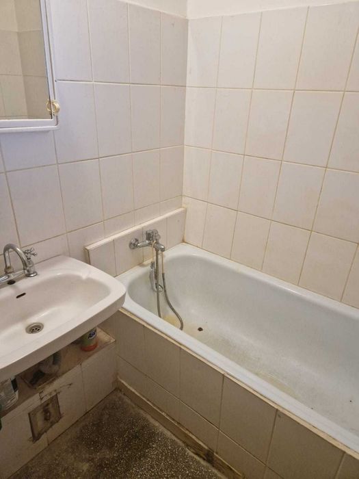 Propietar vand ap. 2 camere Margeanului