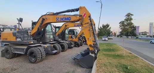 Экскаватор колесный XE150WB 0,7 куб + адаптор