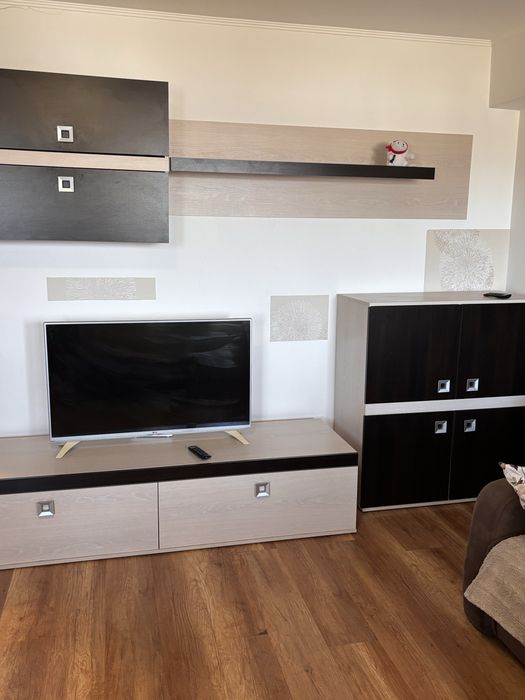 Inchiriez apartament