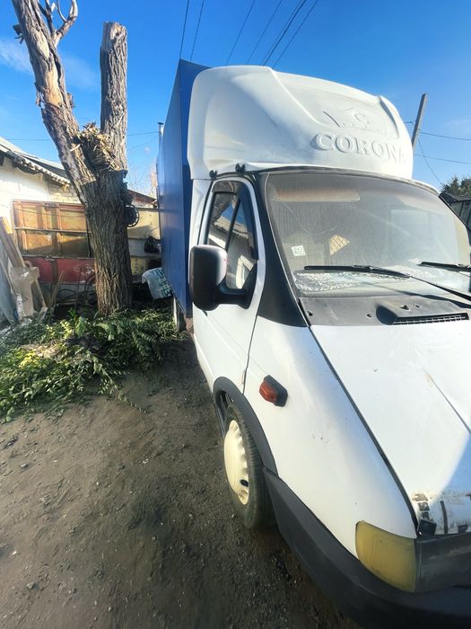 Продам газель три метра