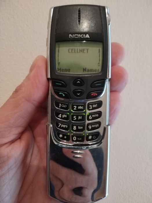 Nokia 8810, stare impecabilă !