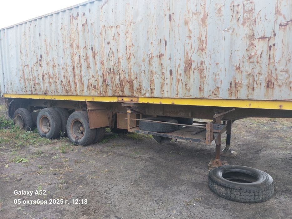 Продам  полуприцеп хорошом состояние