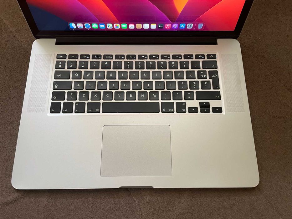15" Core i7 MacBook Pro A1398 (Late 2014-DG)-i7/16GB RAM/512 GB SSD/2GB VGA