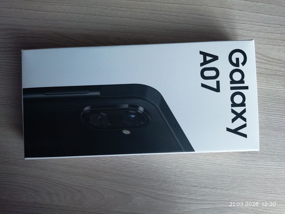 Продам новый телефон