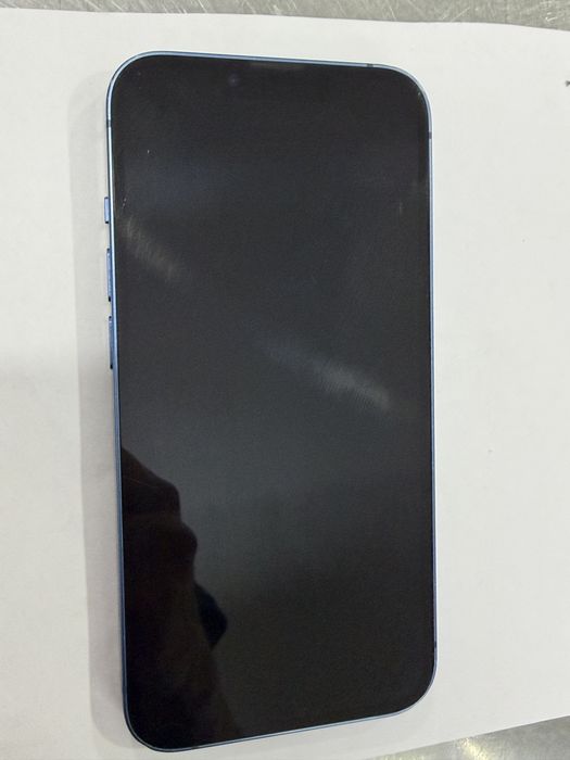 Продам Айфон 13, 128гб, 76%