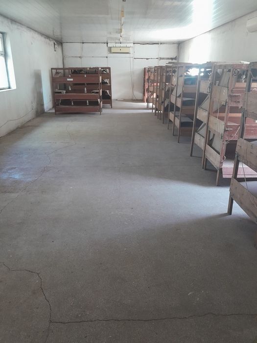 Продаётся 52 сотки,нежилое,1000м2(аэропорт)