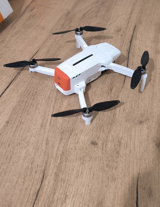 Квадрокоптер для съёмки Fimi x8 mini
