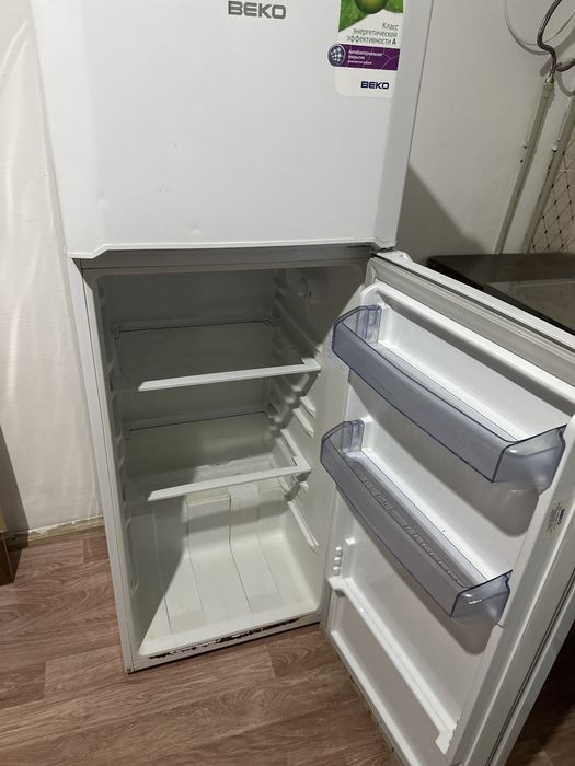 Холодильник BEKO