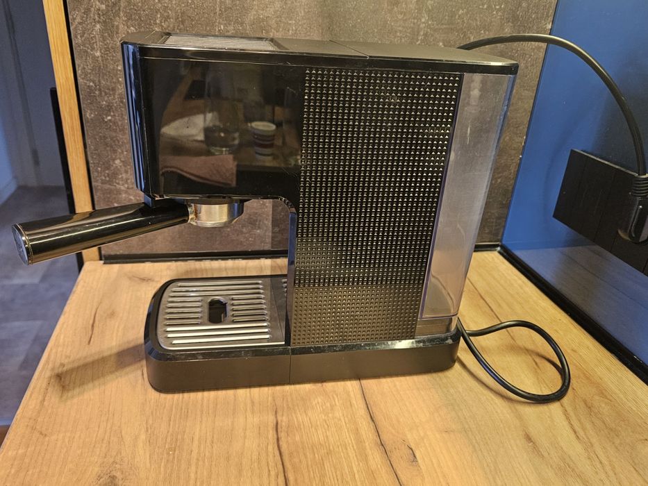 Еспресо машина Krups Calvi XP3410, 15 bar, 1460 W