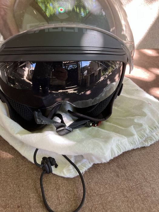 Каска Caberg Riviera V4 размер L