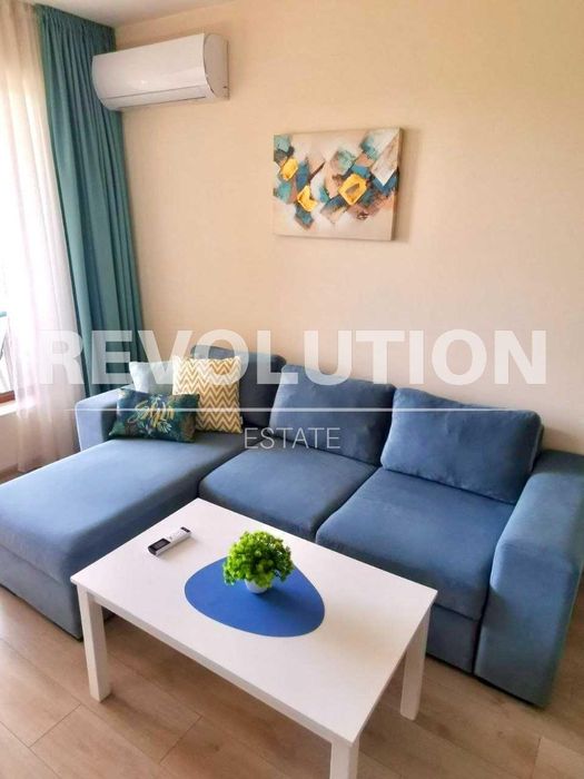 Дава се под наем Двустаен апартамент в Варна, Аспарухово - 70 кв.м за 450 € - Снимка #1