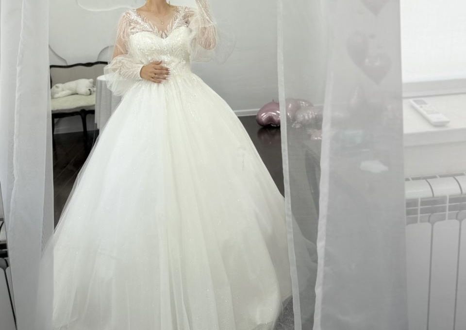 Свадебное платье, фата