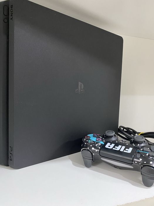 Sony Playstation 4 slim 500 GB