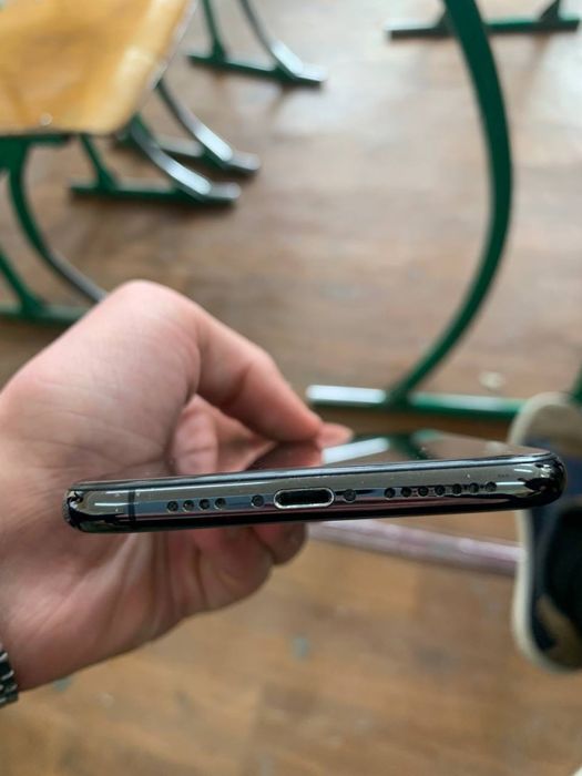 Iphone xs max sotilad