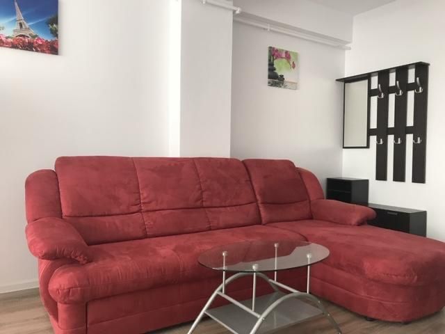 Inchiriez apartament Floresti cu parcare subterana