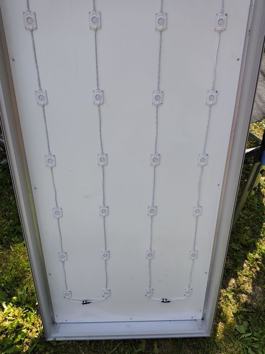 Caseta luminoasă LED pentru reclame