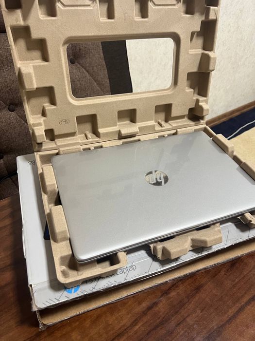 hp ноутбук сотилади!!