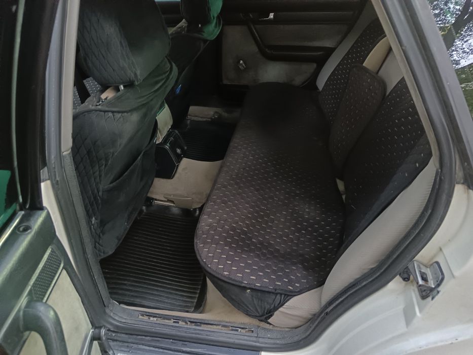 Ауди 100 вариянт бар малга