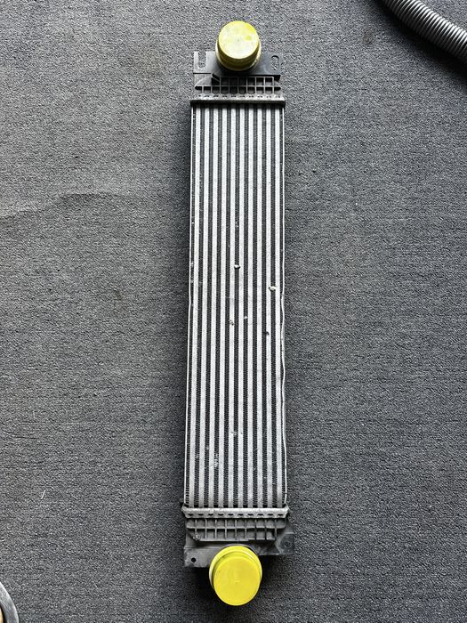 Radiator intercooler Ford Mondeo cod DG93 6K775 DB