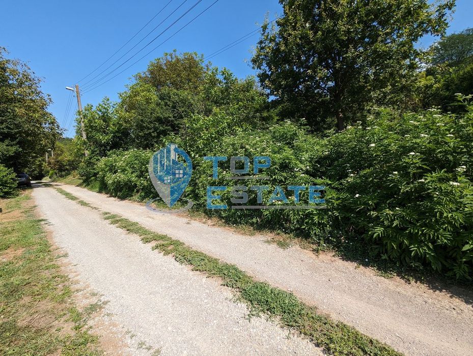 Парцел в село Малки чифлик