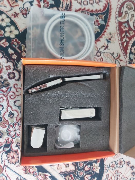 Продам смеситель Срочно