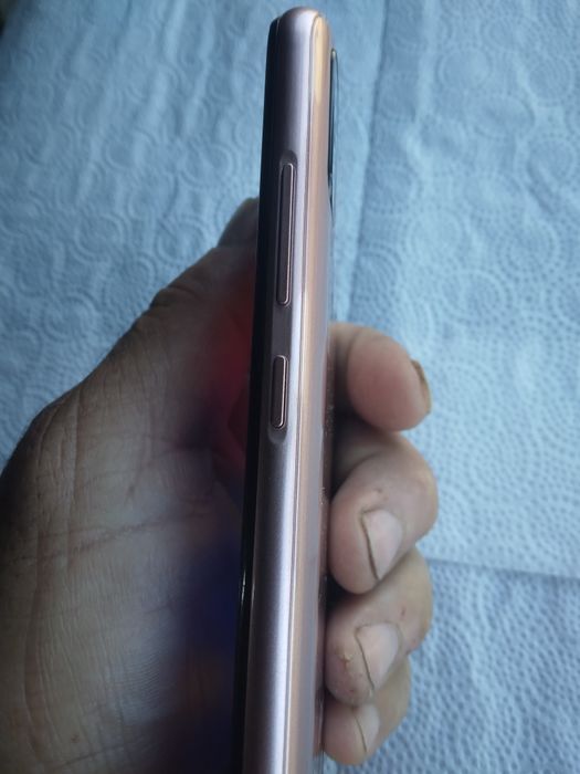 Vând  I Hunt Discyery S60 Pro și IHunt Like 8