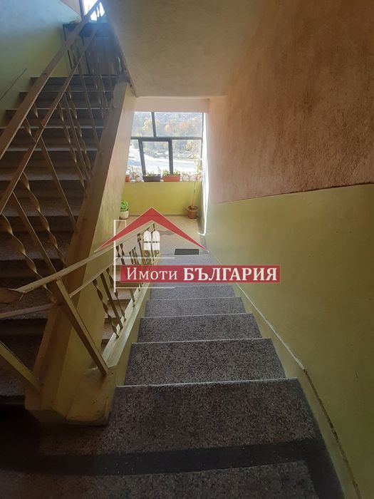 Продава се Многостаен апартамент в Карлово - 145 кв.м за 656 €/кв.м - Снимка #11