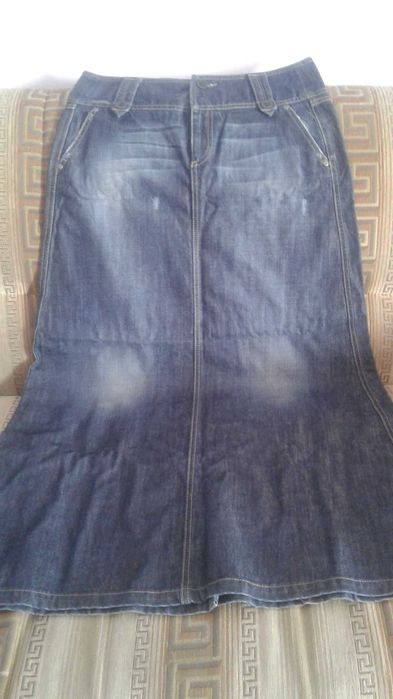 Джинсовая длинная юбка. BENETTON