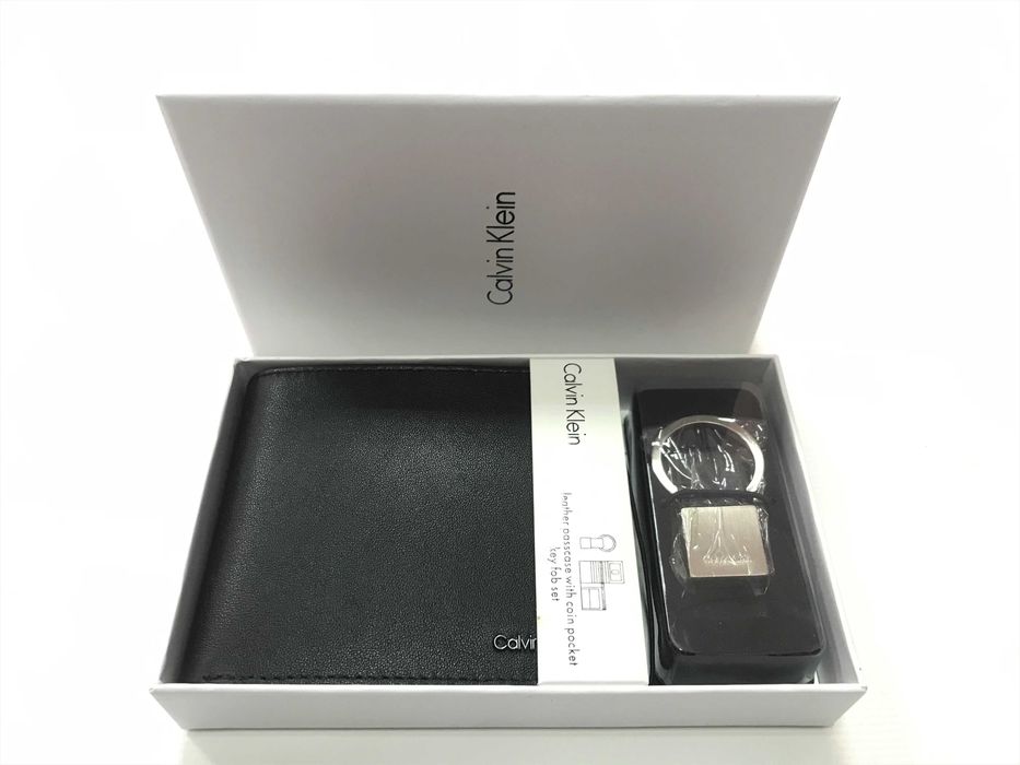 Мъжки подаръчен комплект портфейл Calvin Klein 004 !