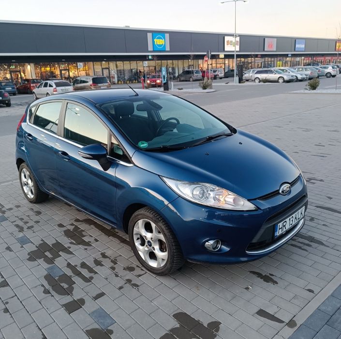 Ford Fiesta FULL-OPTION mk7 1.25