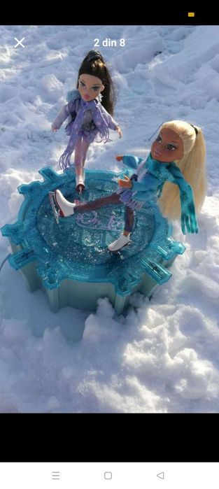 Bratz scena muzicala și patinoar