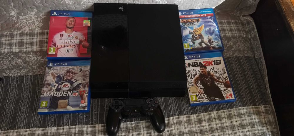 Ps4 перфектно състояние